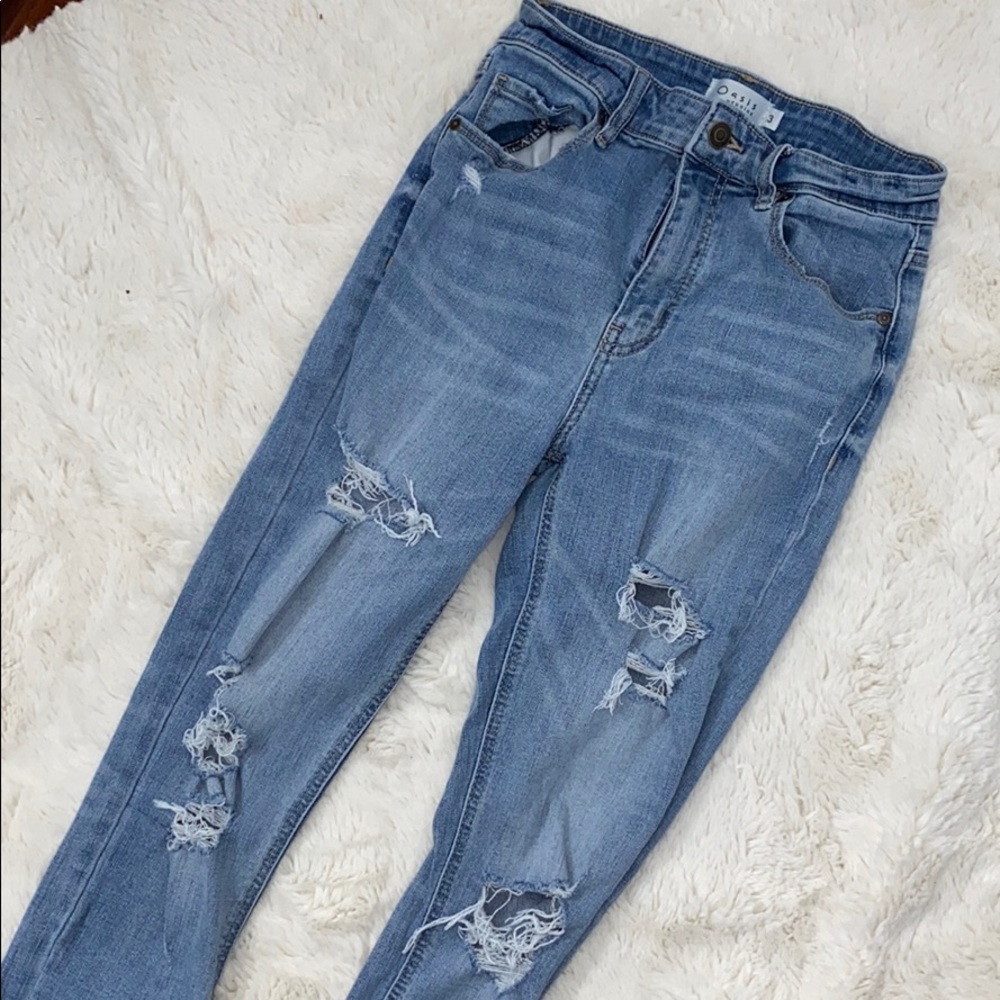 Jeans - Picture 2 of 2